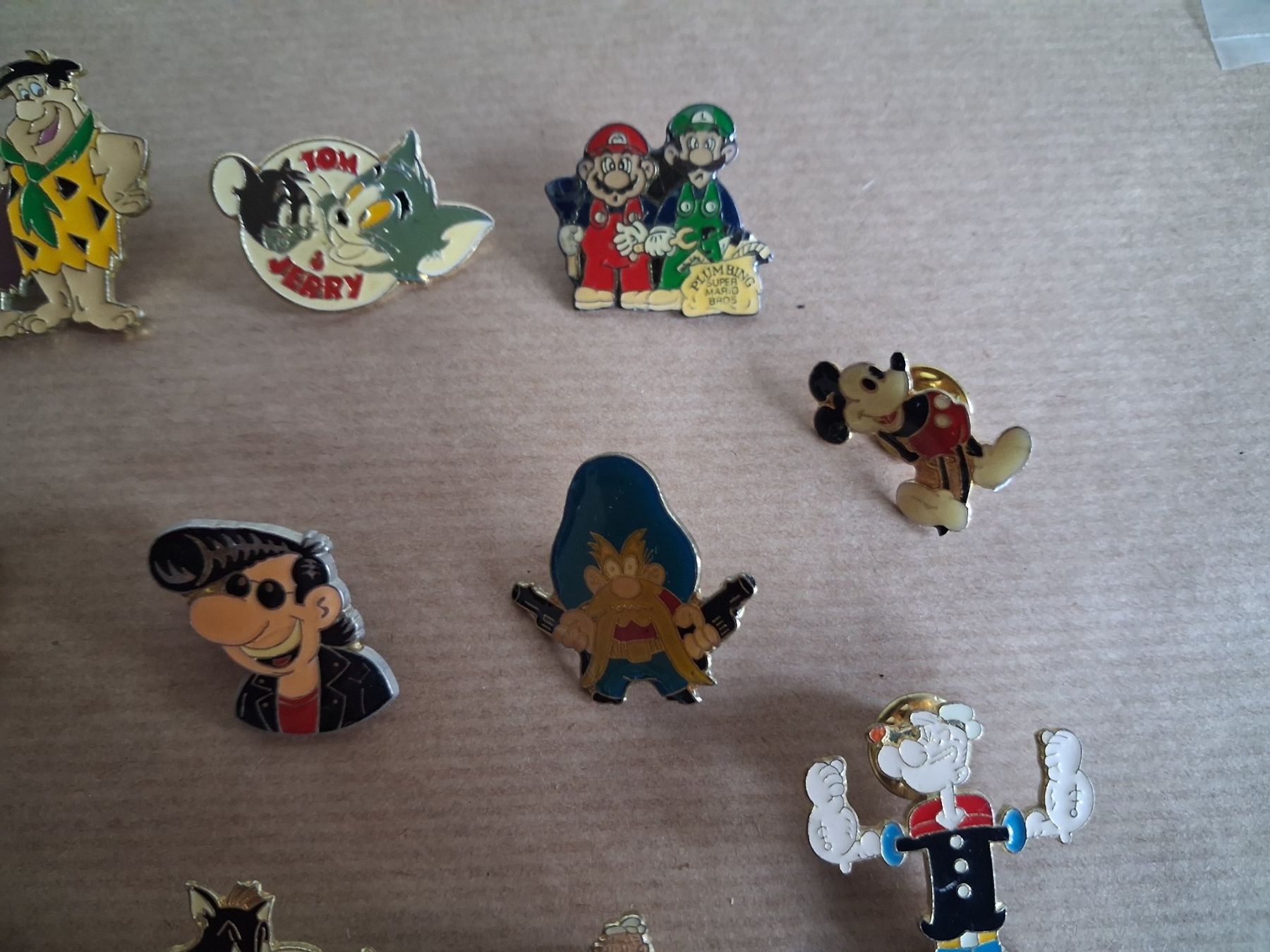 Disney Plaketten & Abzeichen: 14 Pins Comics mit Verschluss. Gemäss Bildern – Gebraucht aus Hagendorn von siwasi3 1