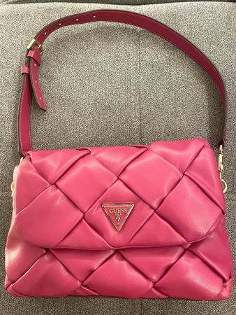 GUESS Shoulder Bag