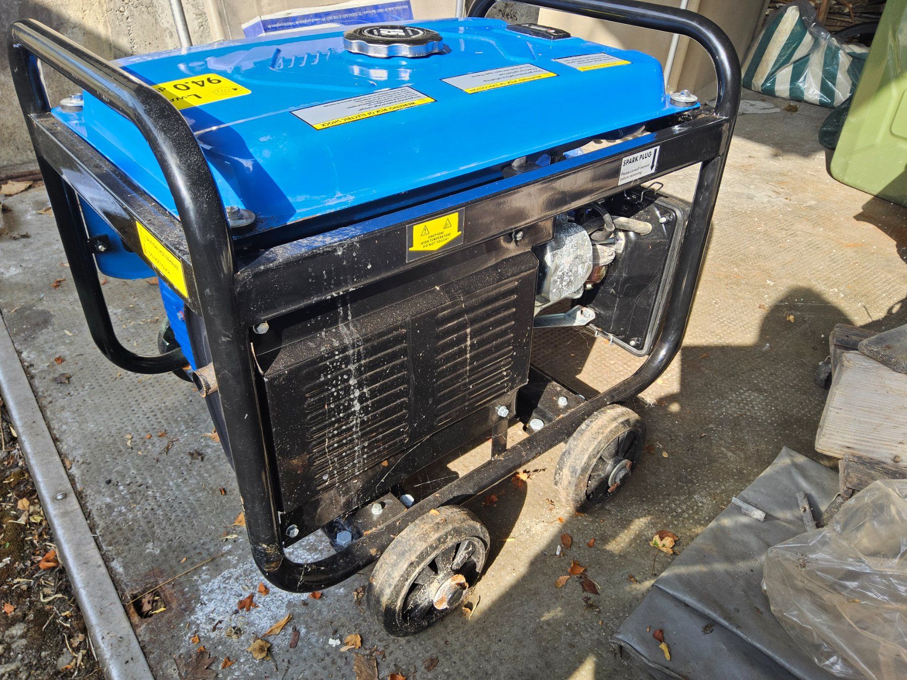 Generatori di corrente: Generator FERM FGG-2000NW – Difettoso da Oberwil BL venduto da Interact 1