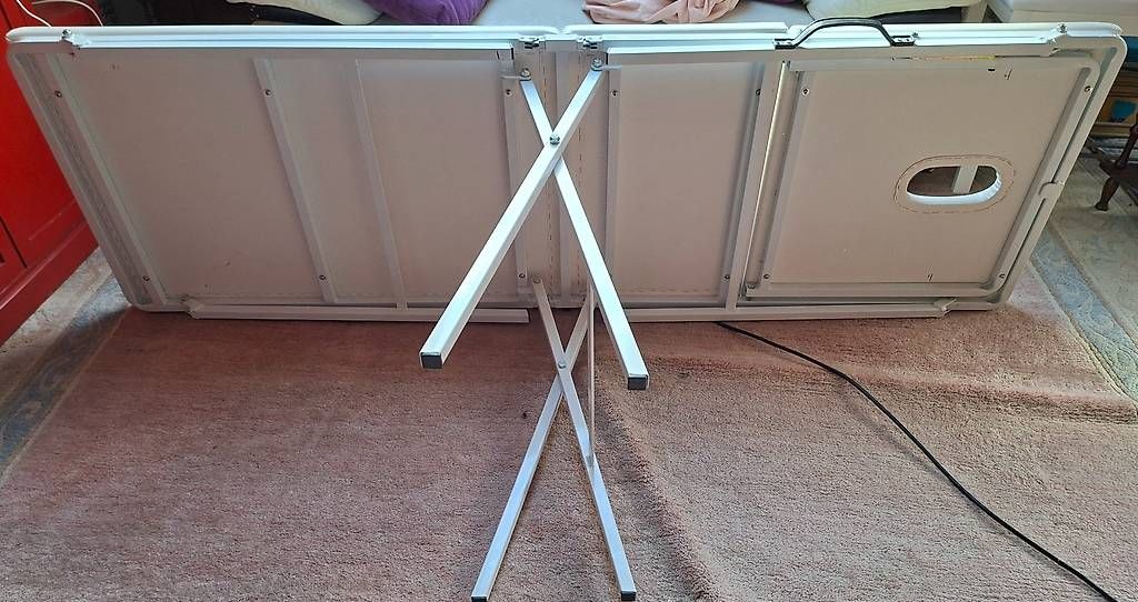 Kosmetik-& Massageliegen: Table de massage transportable  – Gebraucht aus La Praz von dom_zb5c 2