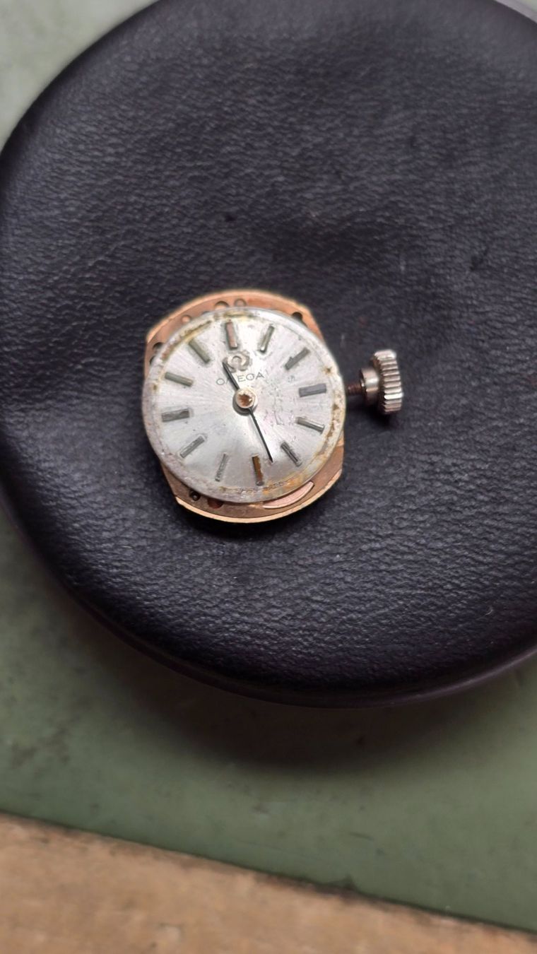 Omega Orologi: Mouvement Omega 484 non complet – Difettoso da Tramelan venduto da Nirdan
