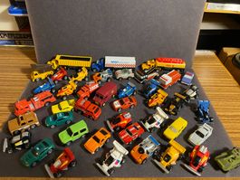 Grosses Konvolut Micro Machines - Spielzeugautos + Lastwagen