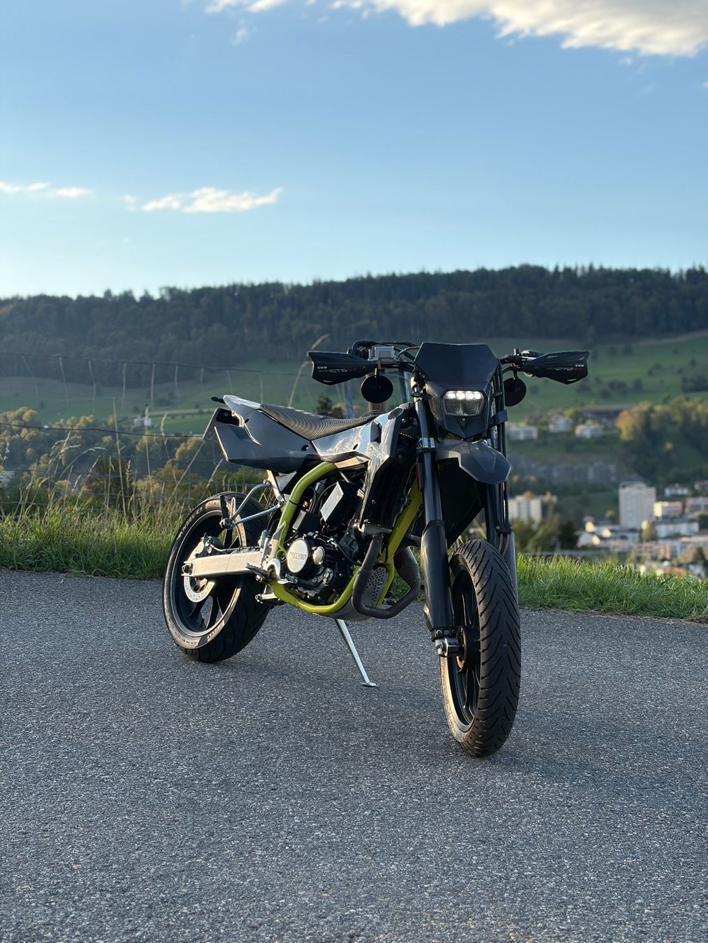 SWM Route: Supermoto 125ccm VB – D'occasion à Kriens par draussen-zu-hause