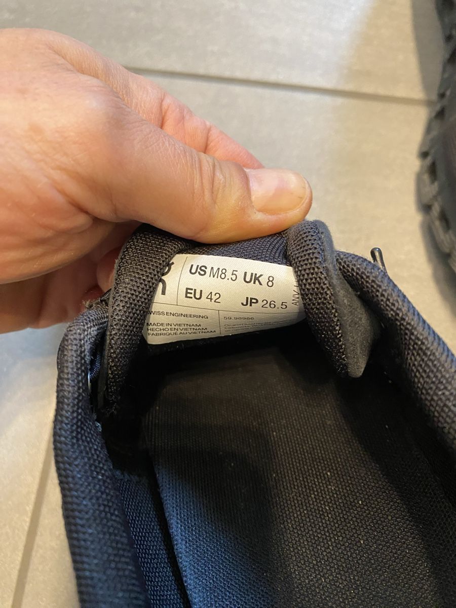 On Scarpe da uomo: On Cloud – Usato da Unterengstringen venduto da sonyboy2611 2