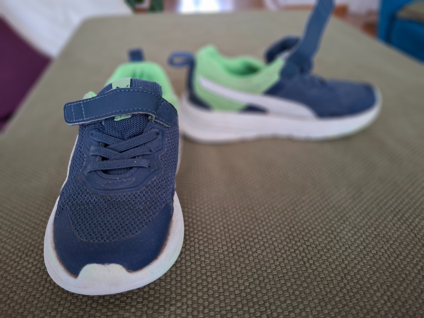 Scarpe per ragazzi: Kinderschuhe, Grösse 29 – Usato da Bern venduto da bar_kp9k