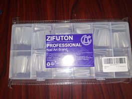 Lot de faux ongles transparents neuf 