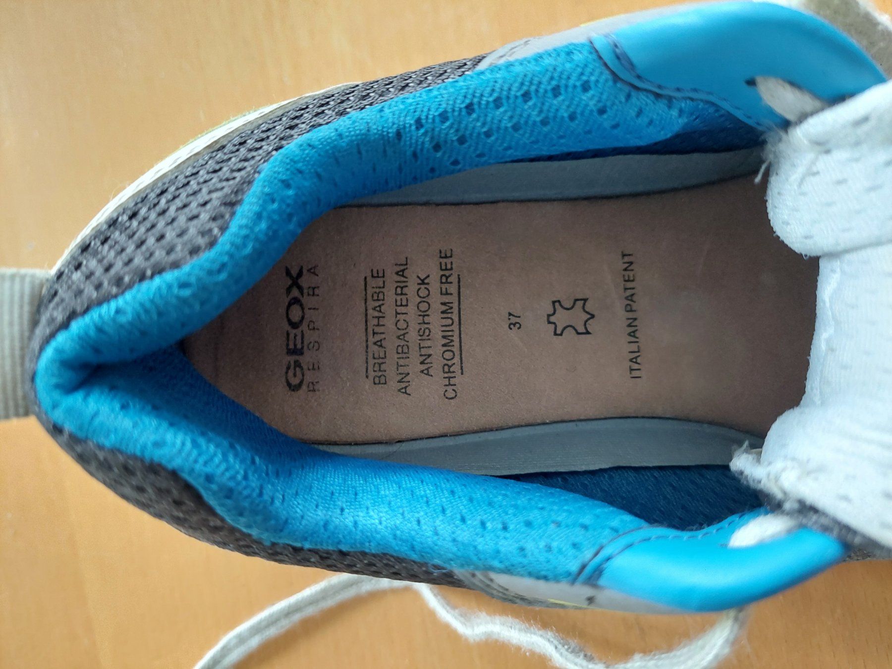 Geox Scarpe per ragazzi: Geox Respira Sneaker   Gr.37 – Usato da Zürich venduto da meymano 7