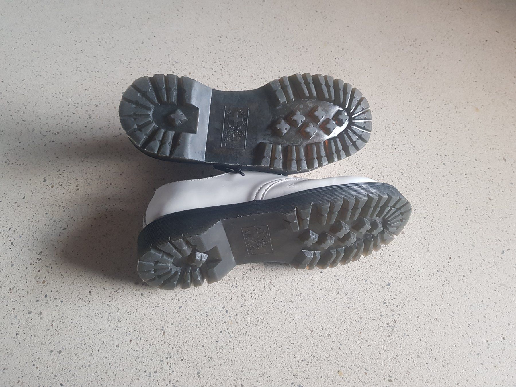 Dr. Martens Scarpe da donna: Dr. Martens 1461 Lederschuh Grösse 39 – Usato da Basel venduto da fafa68 5