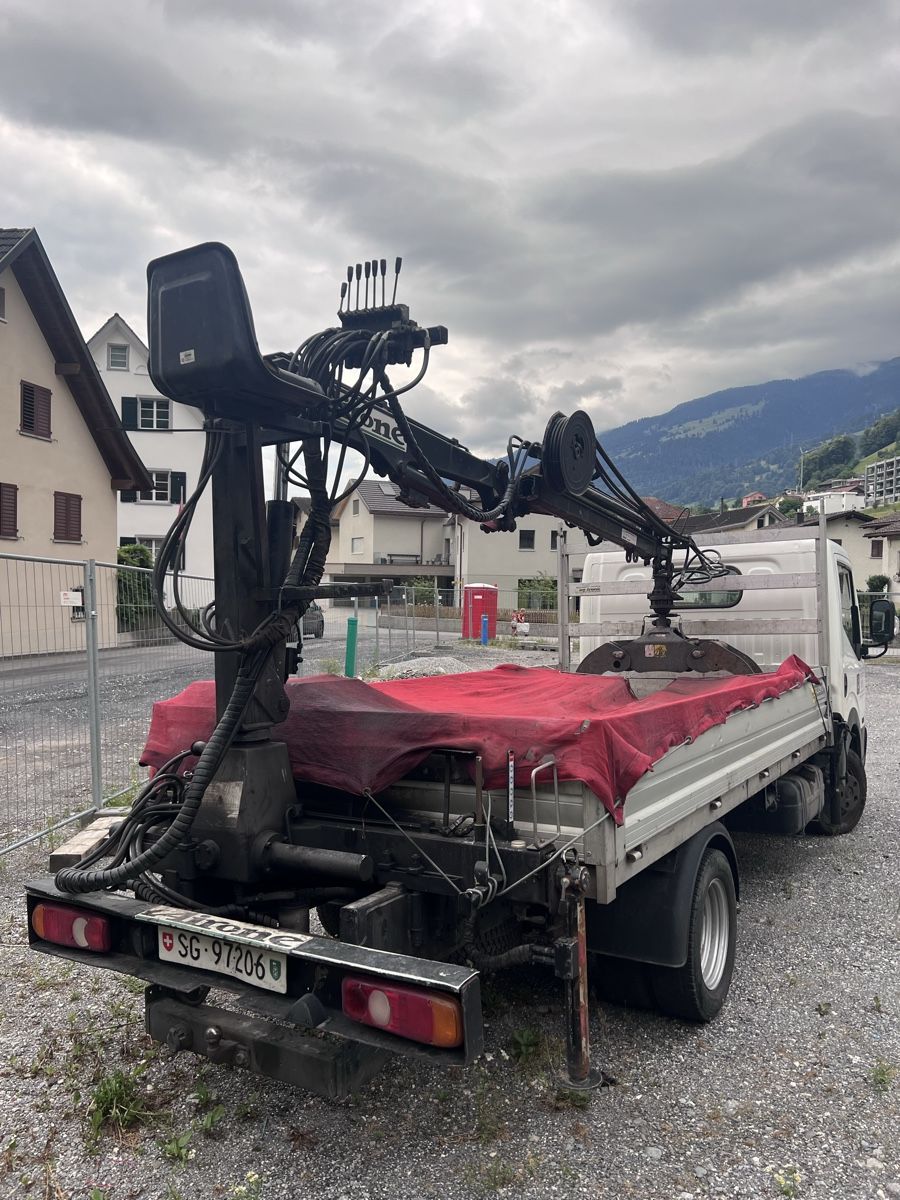 Nissan Veicoli commerciali: Nissan cabstar mit ladekran – Usato da Vilters venduto da THiace 2