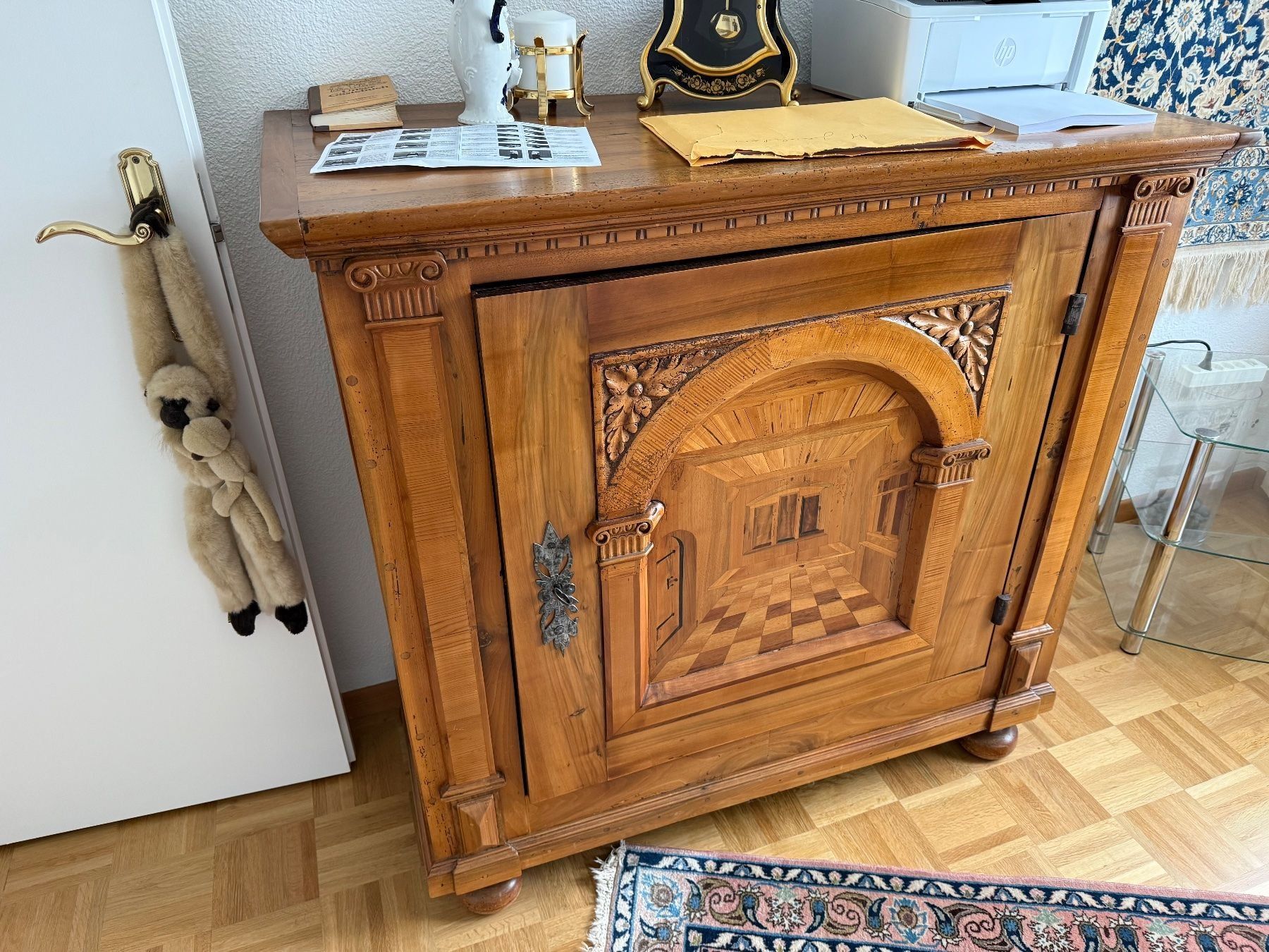 Cassettiere: antiker Intarsien Barock Holz Schrank Kommode – Usato da Walterswil BE venduto da Lonitti 8