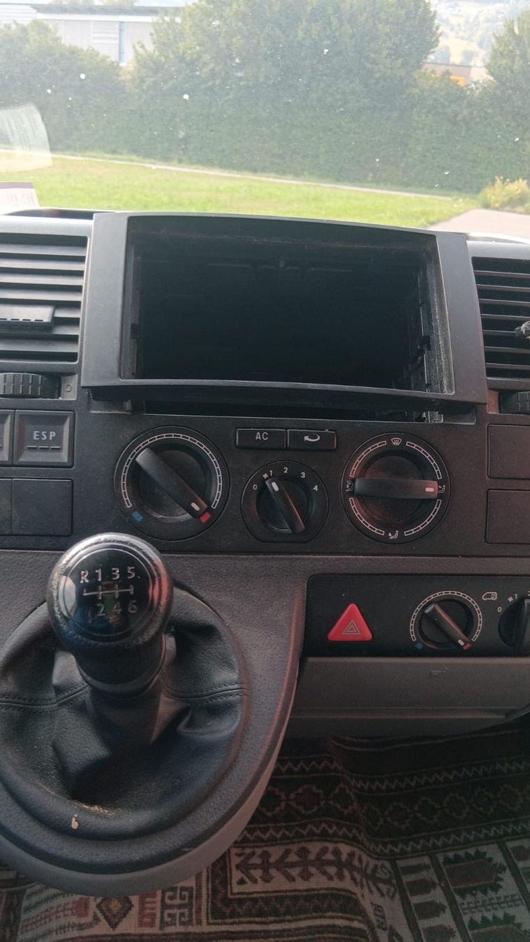 VW Autos: VW T5 2.5 4Motion – D'occasion à Rebstein par TonyRasta-Autohandel 8