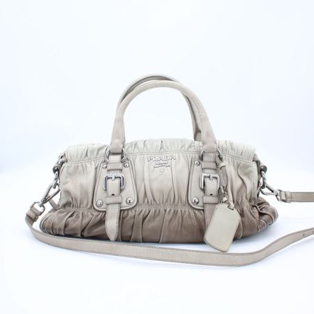 Prada Kalbsleder grau