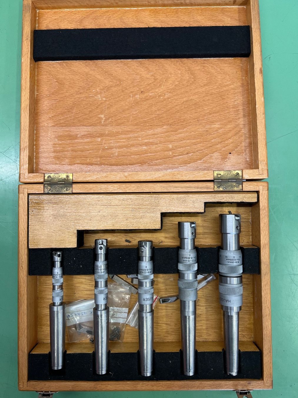 Tutti gli attrezzi: HAUSER jeu d'outils à aléser - CM2 – Usato da Aarberg venduto da SNMachines