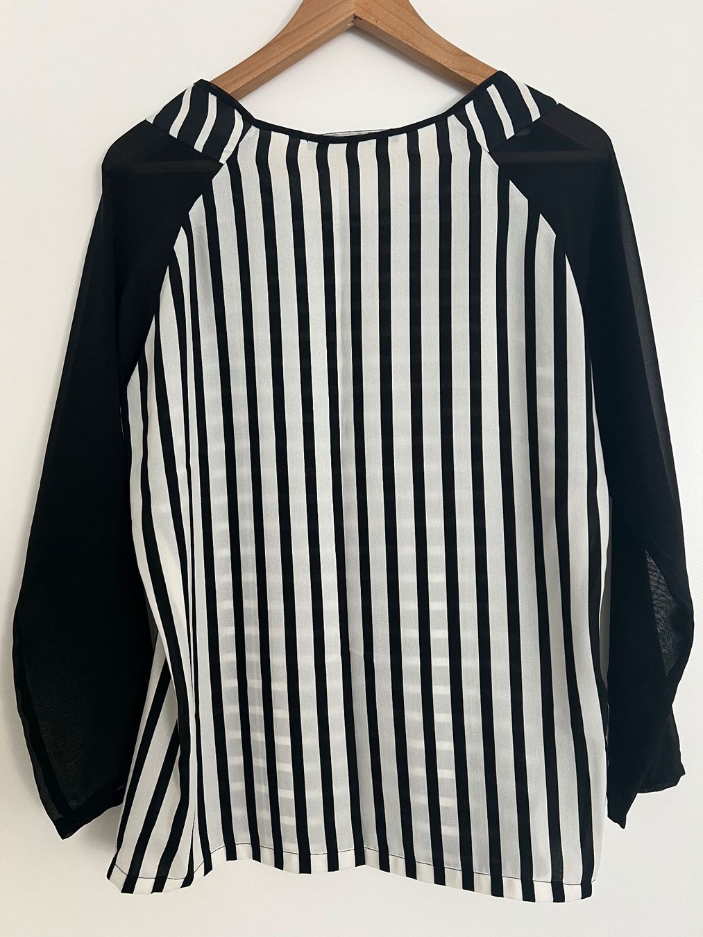 Zara Top: Wunderschönes Oberteil von Zara in Gr. S – Usato da Winterthur venduto da mic_l98y 2