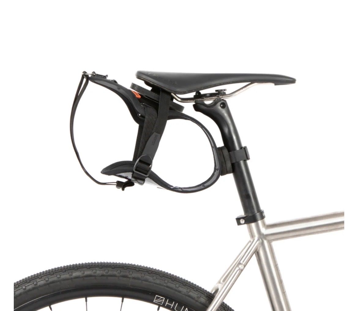 Pièces détachées: Restrap Race Saddle Bag 7L - black – Neuf (Voir description) à Luzern par ASA_DES 2
