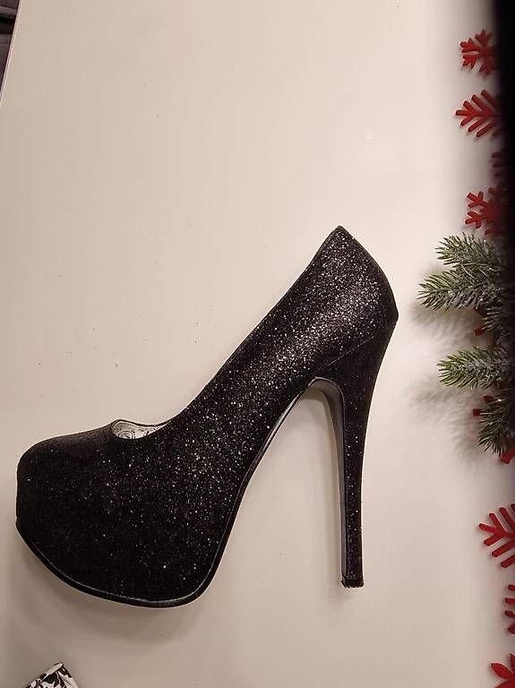 Chaussures hommes: schwarze glitzer High Heels – D'occasion à Haslen AI par jas_5dv9 3