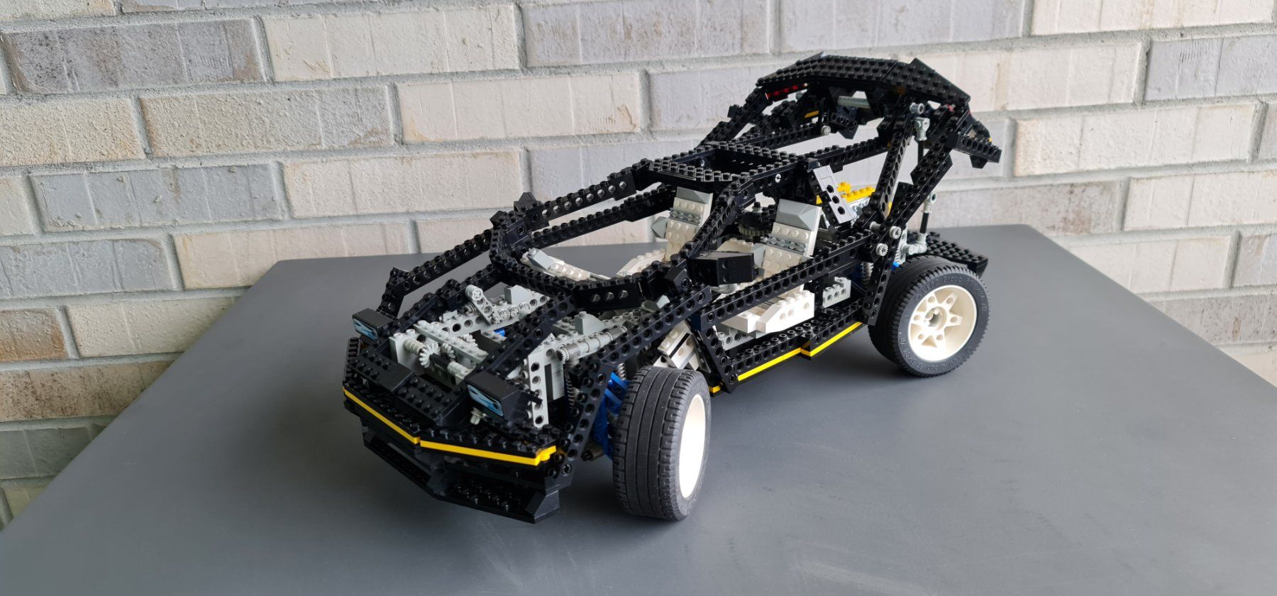 Lego Baukästen: LEGO Technic 8880 - Super Car, von 1994 – Gebraucht aus Liebefeld von  2