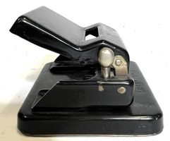 Alter Papier Locher von Leitz Nr 18 aus den 50ern