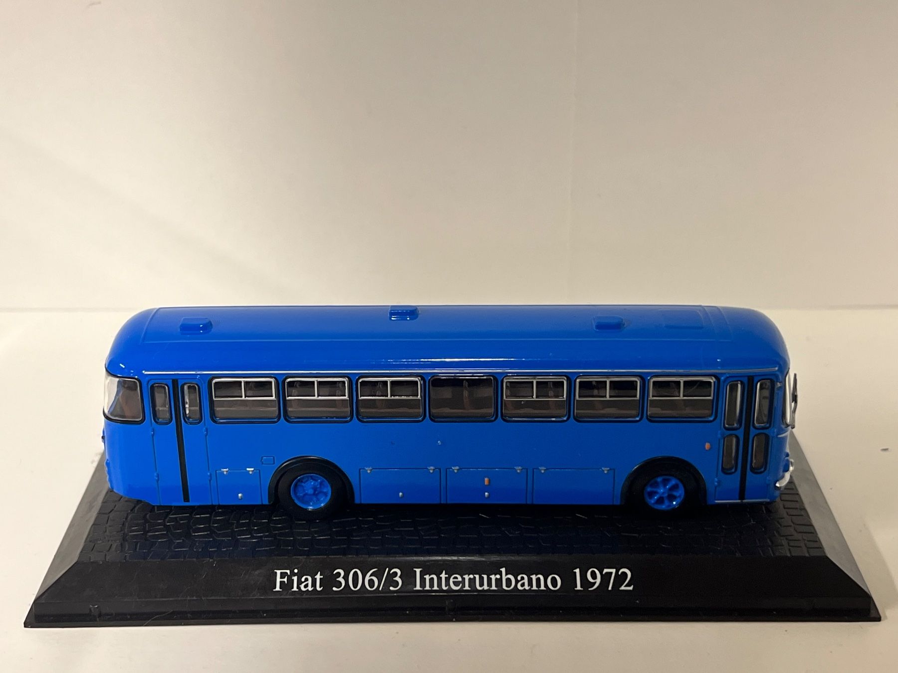 Modellini d'auto: Fiat 306/3 Interurbano 1972 1:72 – Usato da Geroldswil venduto da TopTrain54 1