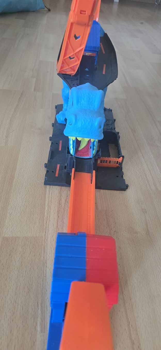 Hot Wheels Giocattoli: Hot Wheels Dino Coaster Attack Trackset - Monstertruck – Usato da Bonstetten venduto da Marceline3025 1
