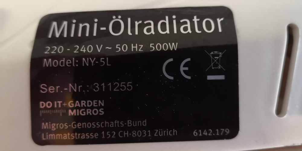 https://img.ricardostatic.ch/images/c8f2cca5-9b7a-4ad9-a1a9-e35eb3d1e114/t_1000x750/mini-olradiator-500w