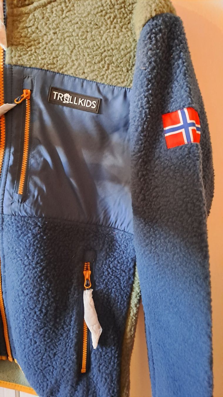 Trollkids Giacche & Cappotti: Trollkids Jacke Gr.140  NEU! – Nuovo e nell'imballaggio originale da Oberrieden venduto da Raja011 4