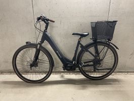 Stoke E-Bike 4065.7 KM Bosch Performance  CX guter Zustand