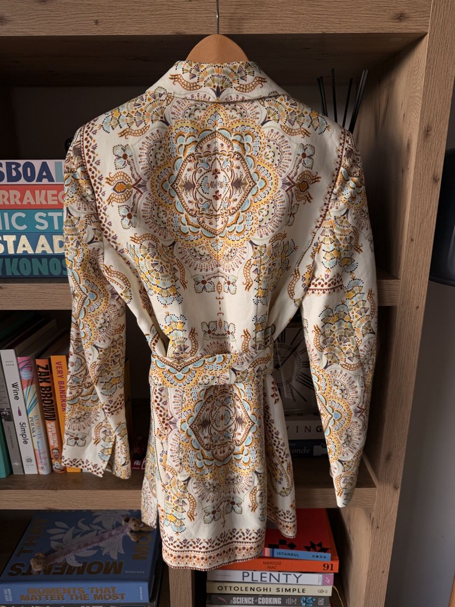 Zara Jacken: Blazer avec motif S – Neu (gemäss Beschreibung) aus La Croix (Lutry) von secondhandZara 2