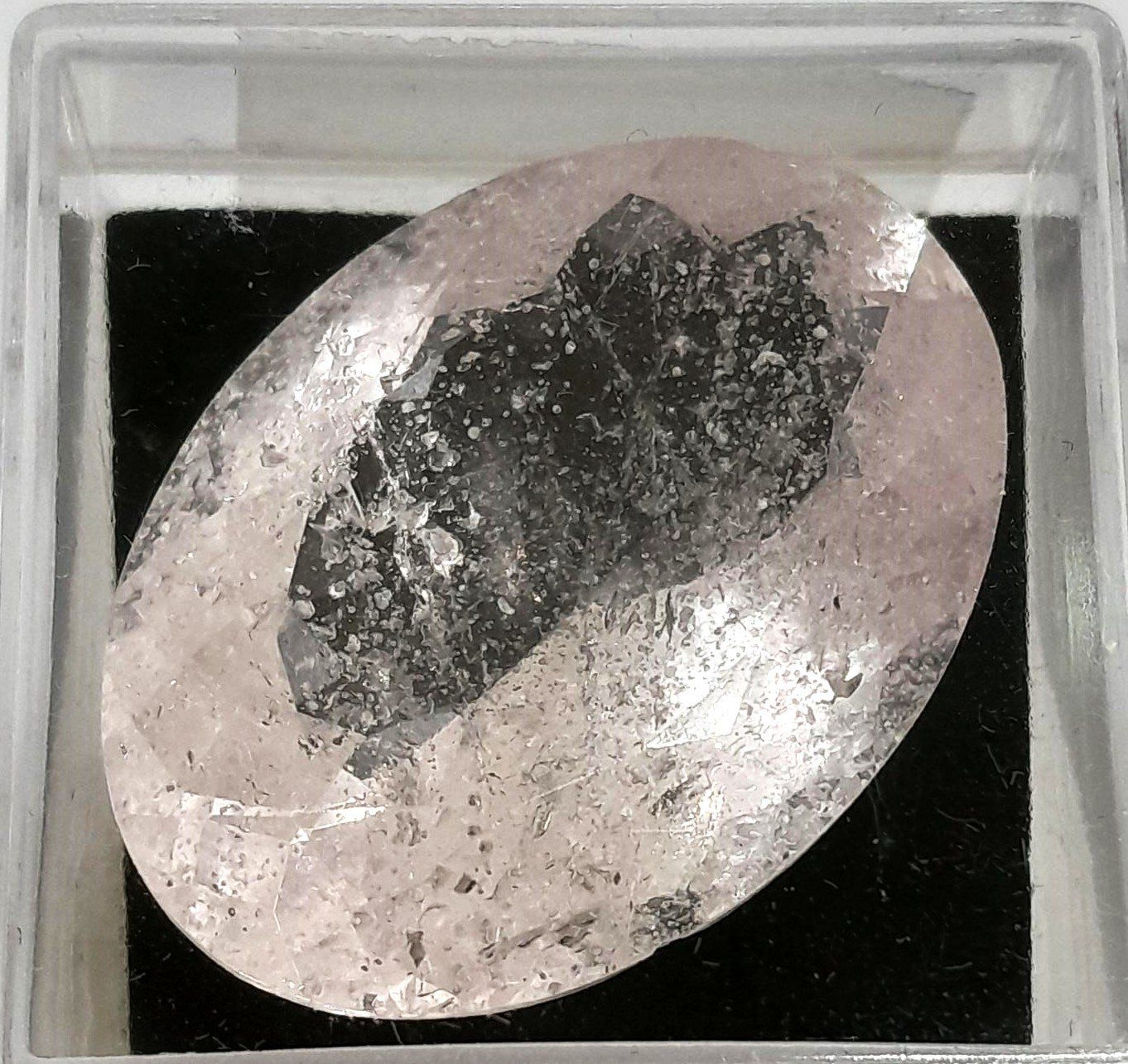 Pietre preziose: Morganite 39.63 ct - Valeur 1'169.- Fr – Nuovo (secondo la descrizione) da Grimisuat venduto da Valgem 3