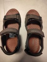 Gr. 42,43 rotbraune Sketchers Sandale