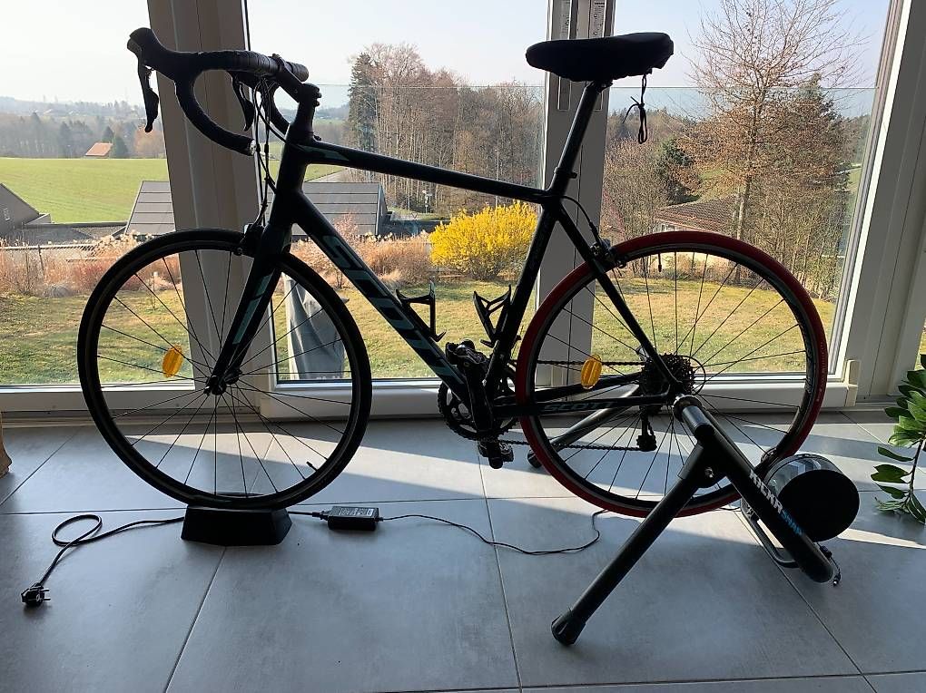 Wahoo Hometrainer: Home trainer Wahoo Kickr Snap – Gebraucht aus Lausanne 26 von nat_r5zq 1