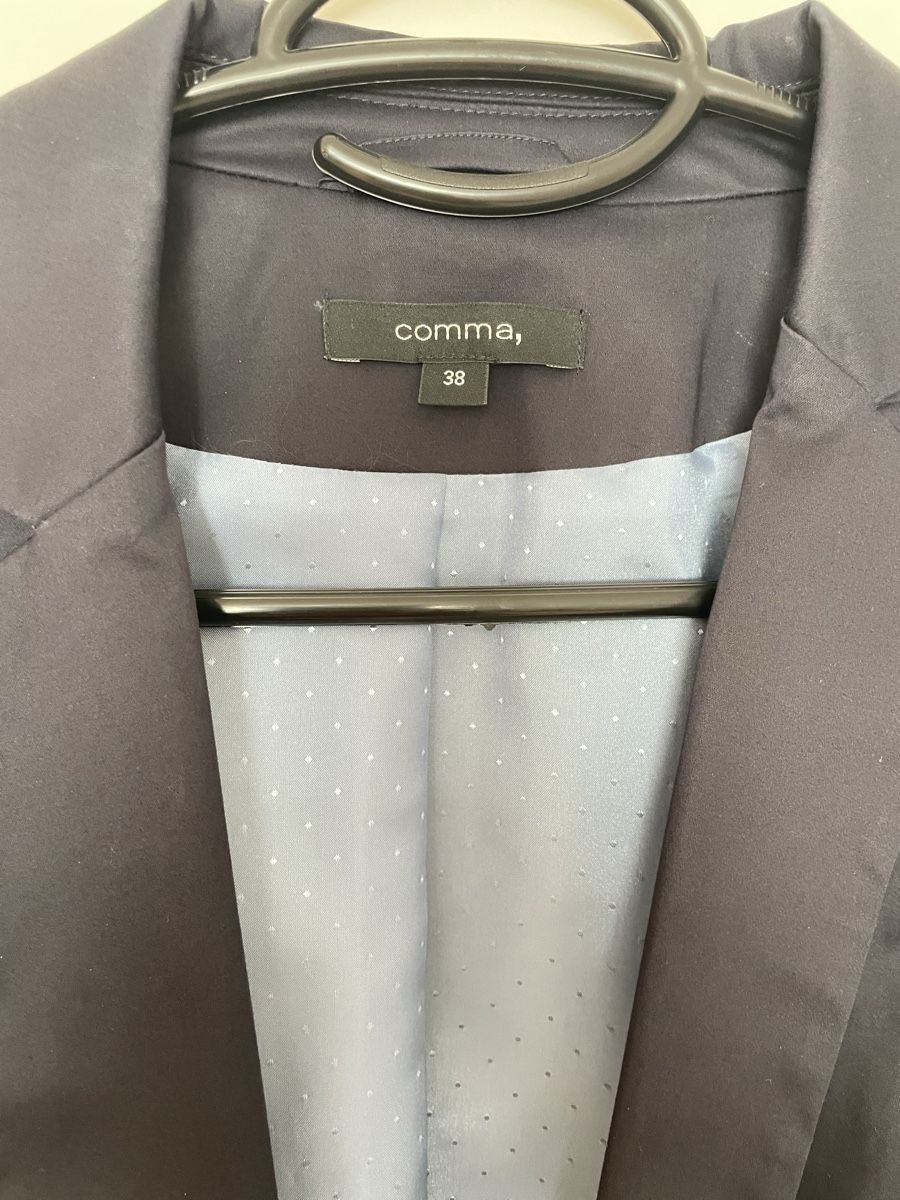 Comma Completi & Tailleur: Comma, Blazer Gr. 38 Dunkelblau Top Zustand – Nuovo (secondo la descrizione) da Ried b. Kerzers venduto da yas_p7th 2
