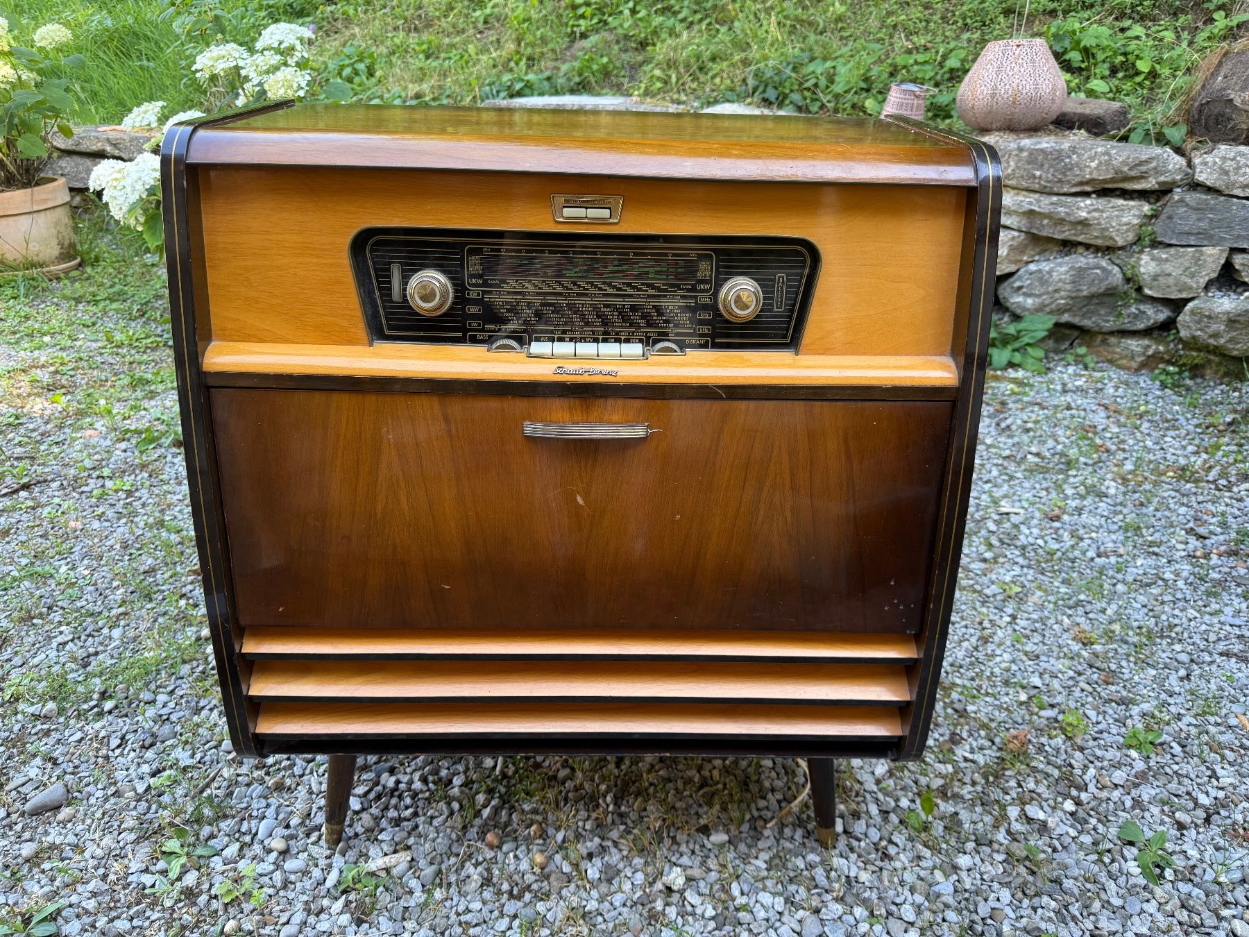 Schaub Lorenz Radios: Vintage Radio Schaub Lorenz – Gebraucht aus Lüterswil von Fleur3