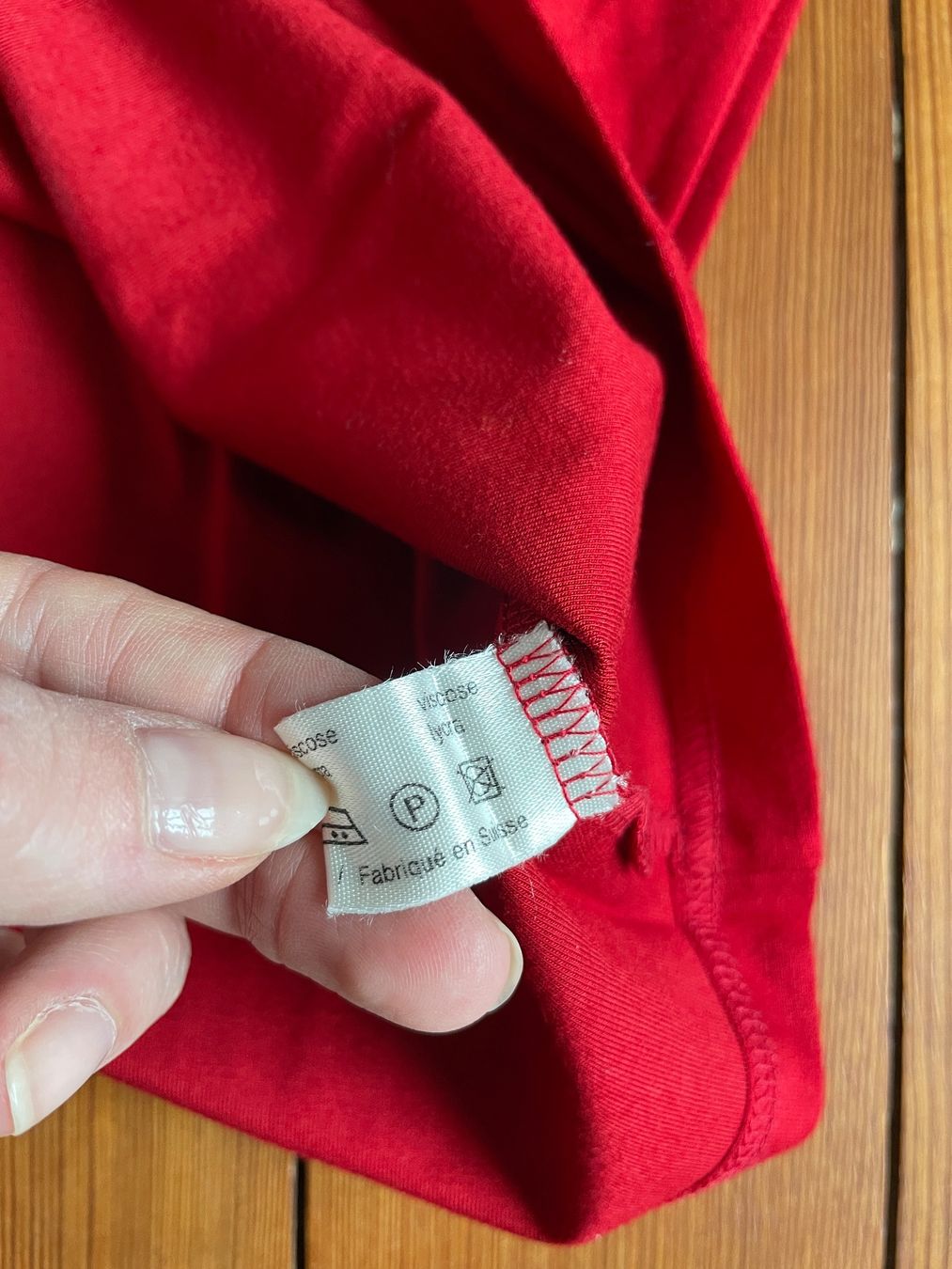 T-shirt: Lycra tshirt fait en suisse – Usato da Zürich venduto da lulu_c
