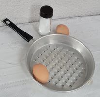 🇨🇭 Vintage MEWA Chnöpflisieb Aluminium 