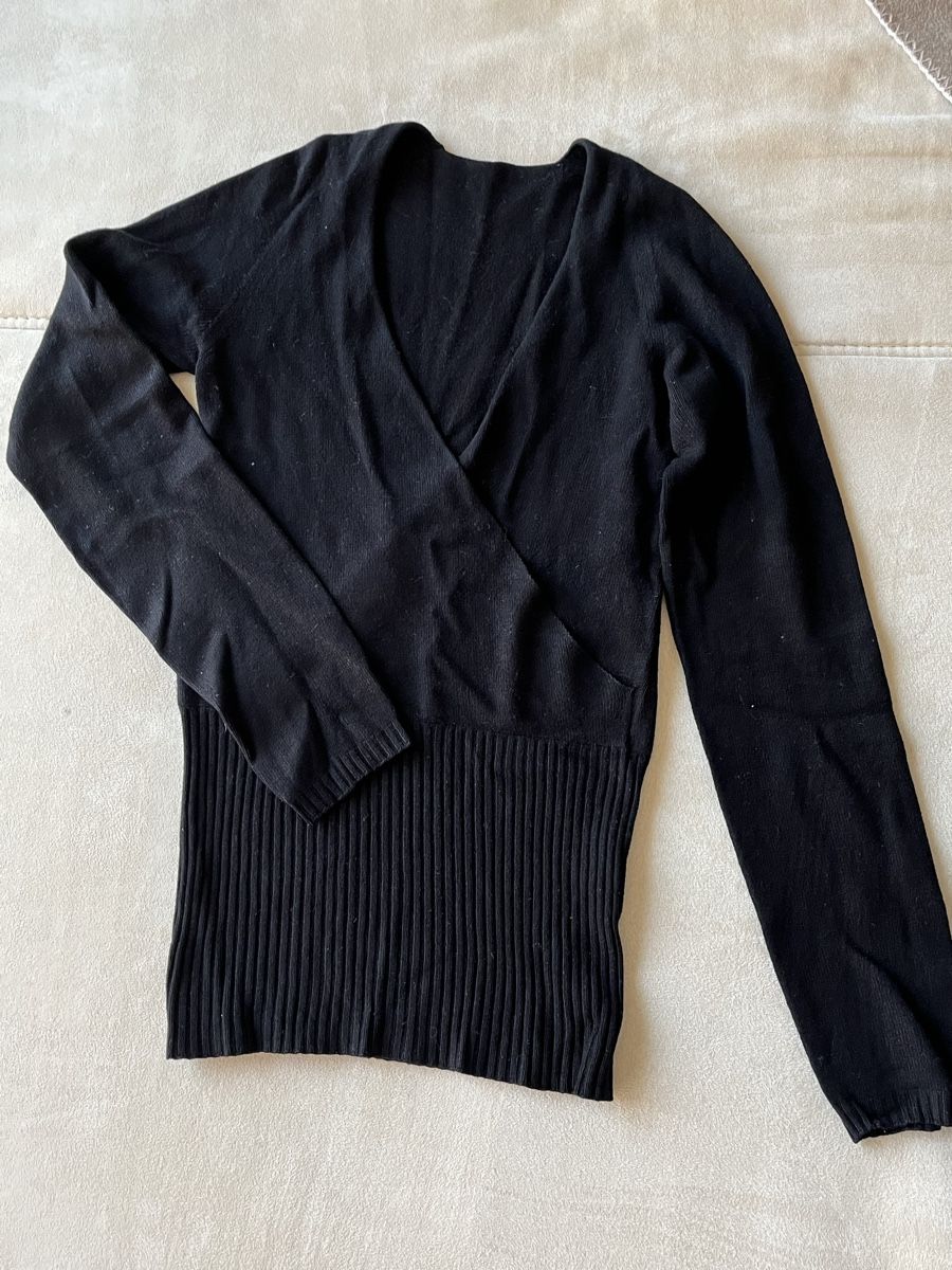 Pullover & Sweatshirts: Pulli Gr.XS – Gebraucht aus Stäfa von Exclusive0 3