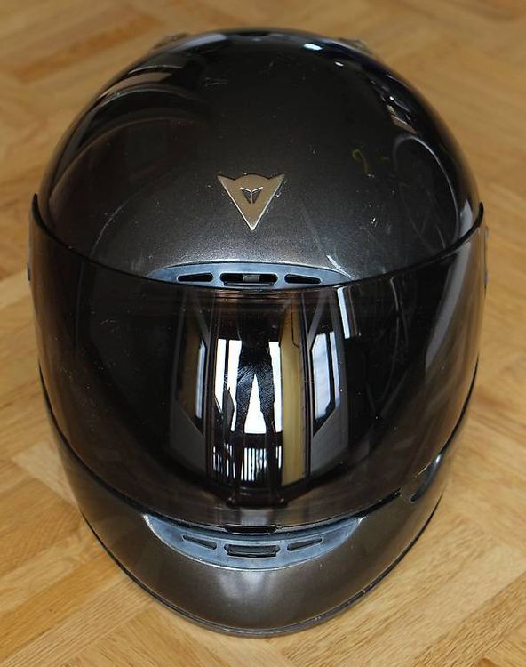 Motorradhelm 2