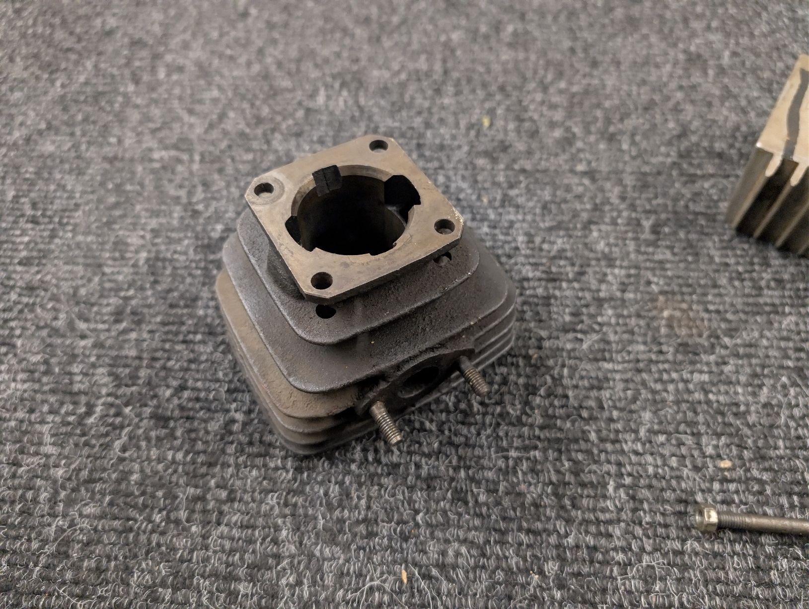 Fantic Parti ricambio per ciclomotori: Fantic  Mofa Töffli Zylinderkit – Usato da Mellingen venduto da Mech-Service 6