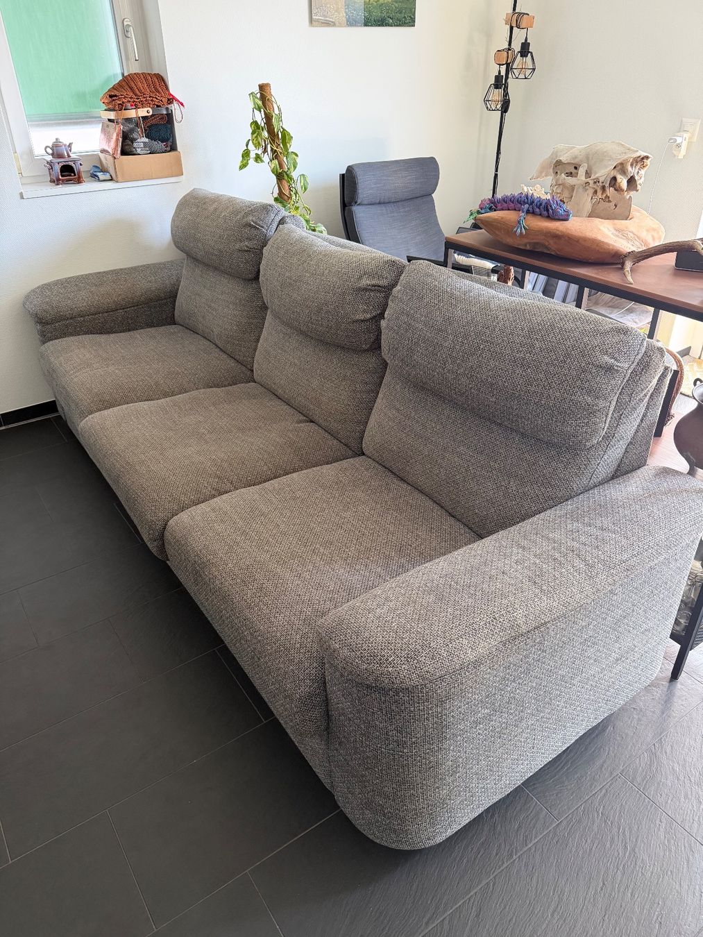 Divani: IKEA Lidhult 3er Sofa grau/schwarz – Usato da Riehen venduto da Inka_