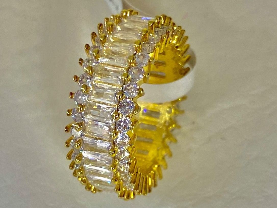 Anelli: Luxury Ring – Nuovo e nell'imballaggio originale da Hemmental venduto da GoldundGlanz