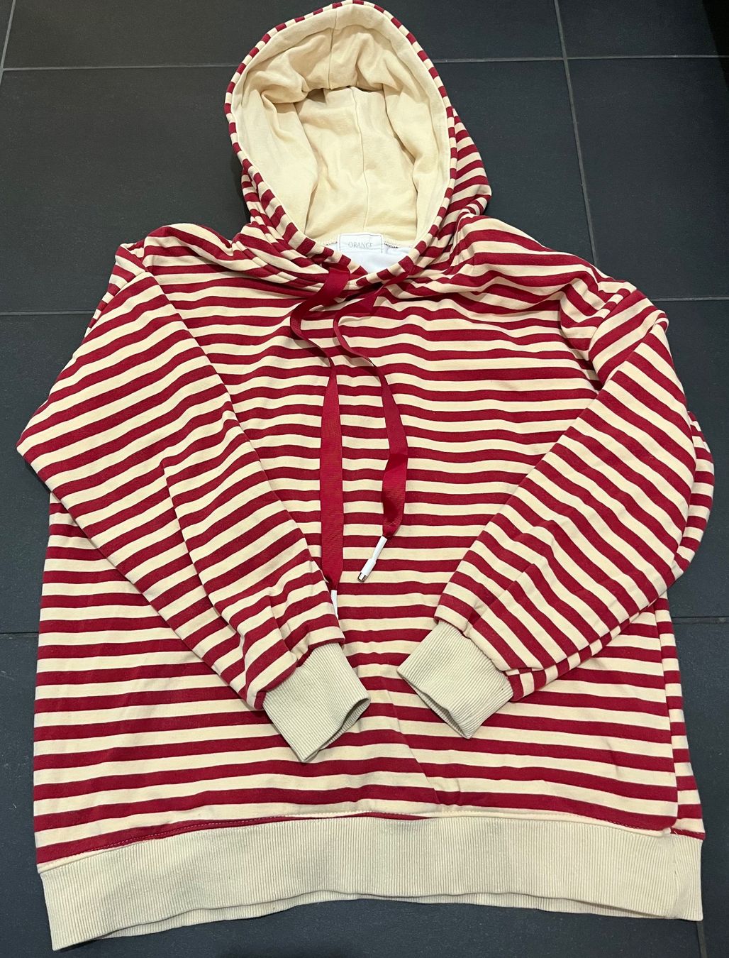 Maglioni & Felpe: Hoodie  New size S – Nuovo (secondo la descrizione) da Chêne-Bougeries venduto da Seetooyoo