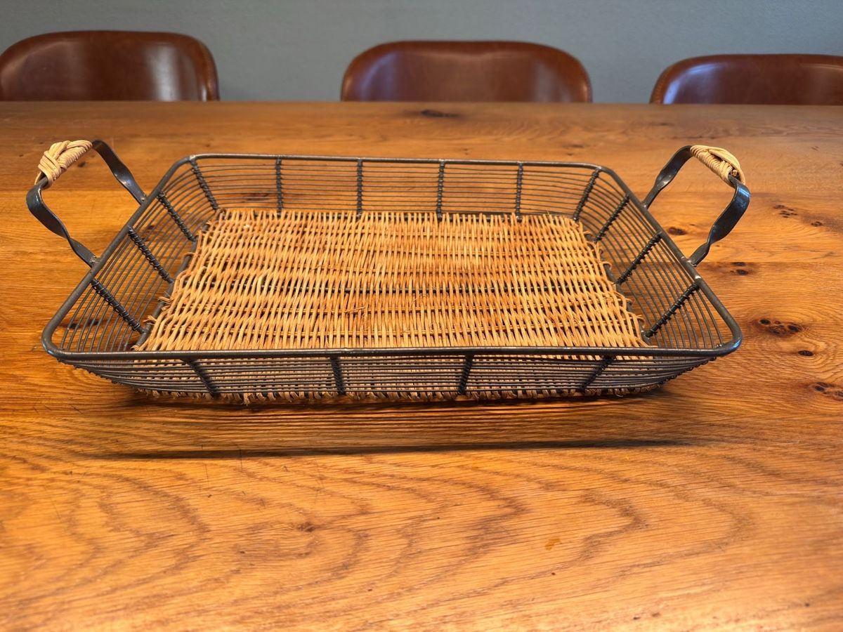 Servierplatten: Servier Tablet aus Metall & Rattan – Gebraucht aus Niederbüren von poschti 1