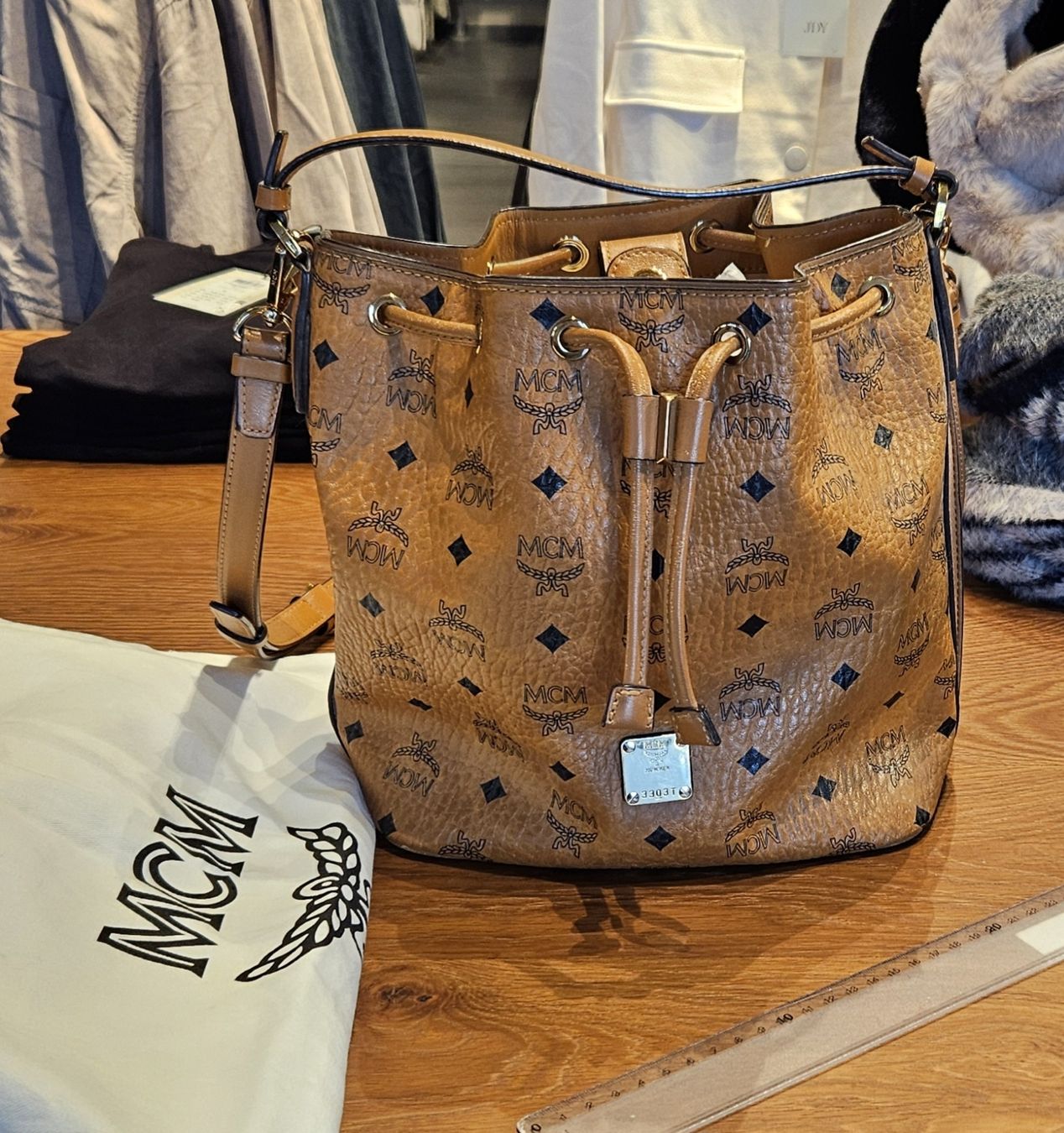 Mcm Borse da donna: MCM Beuteltasche – Usato da Triengen venduto da FIA2022
