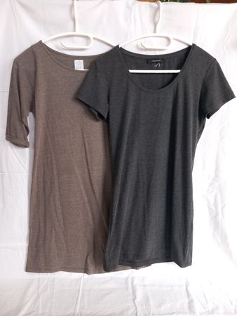 Lot de 2 tuniques manches courtes