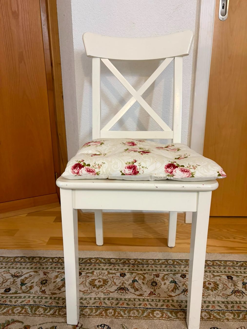 Sedie: 4x IKEA Esszimmerstühle weiss – Usato da Dornach venduto da mae_xr27 1