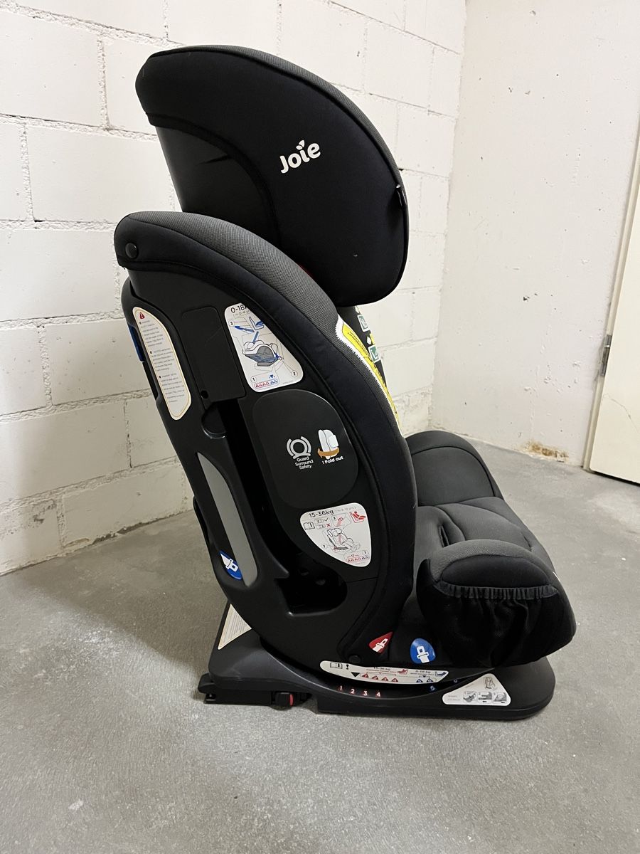 Joie Sièges auto: Kindersitz Joie C1721 – D'occasion à Bärschwil par Neo_777 2