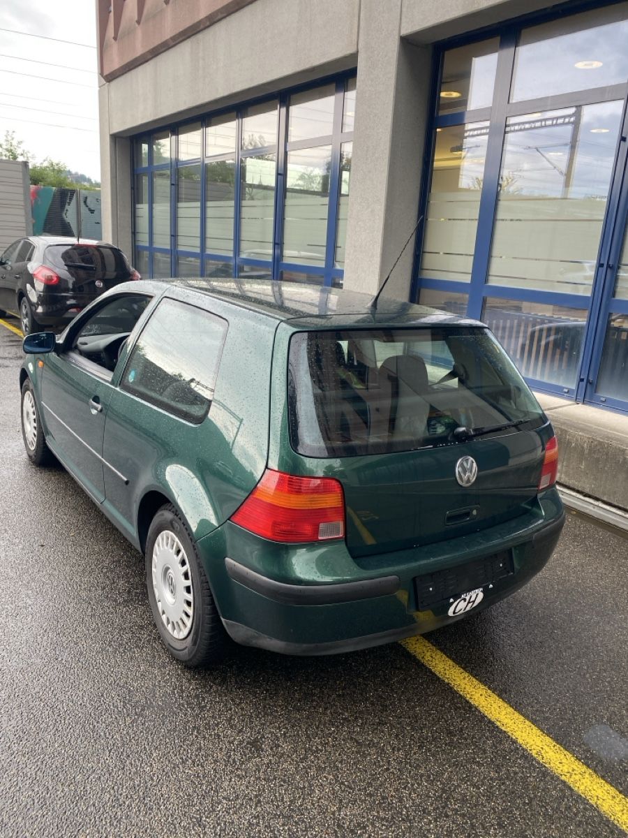 VW Autos: VW golf 4 AB MFK – Gebraucht aus Dietikon von mav_jkr7 4