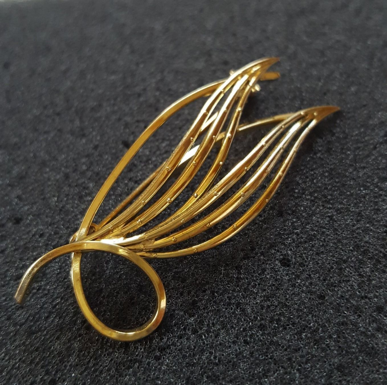 Broschen & Nadeln: Gold Broche – Gebraucht aus Wald ZH von Dasilver 5