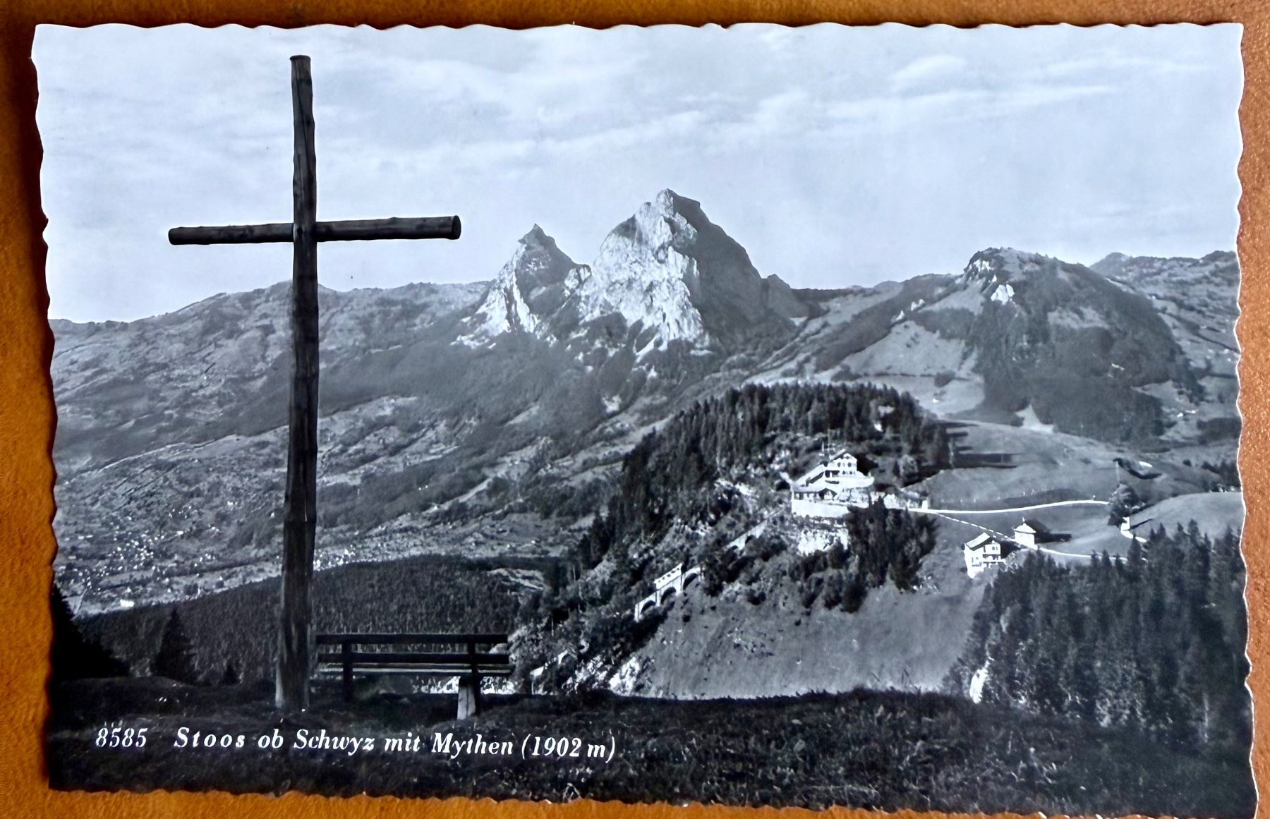 Cartoline postali: Stoos - Panorama AK – Usato da Lutry venduto da Ediego