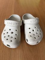 Crocs size 25/26